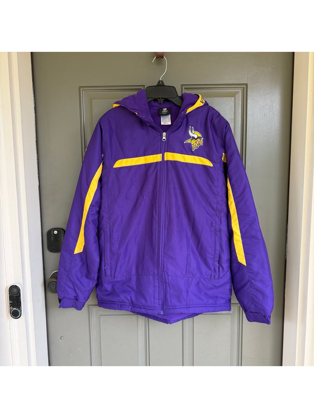 NFL Team Apparel Minnesota Vikings‎ Youth XL (18) Hooded Winter Jacket Purple